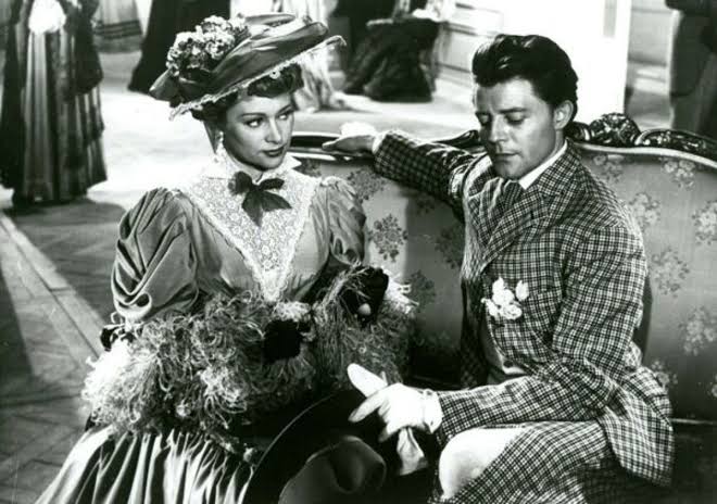 Beauties of the Night (1952) - Moria