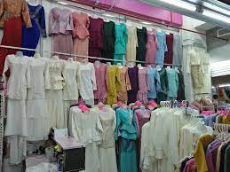Cuma kena banyak berjalan antara kedai ke kedai sebab nak survey dan nak cari saiz baju yang sepadan. Selamat Petang Da Pikir Nk Beli Baju Hailin Catalogue Facebook