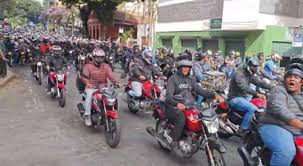 Vídeo: centenas de motoboys fazem manifestação em BH para reivindicar melhorias