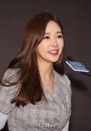영국 문화의 진수 '티 룸'을 공서영 몸매통해 떠나는 영국 감성 문화 여행기 『the tea room』. ê³µì„œì˜ ìš°ì•„í•œ ì§„í–‰ ìœ ë ¹ì„ ìž¡ì•„ë¼ ì œìž'ë°œí'œíšŒ