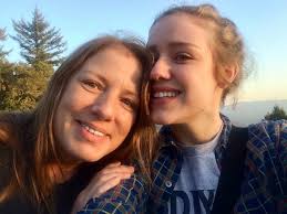 Fundraiser by Nicole Serratos : Auntie Dawn's Final Chapter