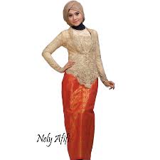 Maybe you would like to learn more about one of these? Kebaya Kutubaru Songket Brocade Nely Afifi