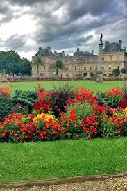 As Belezas Do Jardim De Luxemburgo Em Paris Cantinho De Na Lugares Incriveis Para Visitar Paris Parques