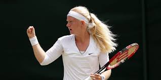 Francesca jones gold performance glasgow 2014. Francesca Jones Overcame Injury And Wee Mental Breakdown Ahead Of Australian Open Qualifying Tennis365