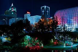Main, oklahoma city, ok 73106. The 8 Places Where Christmas Lights Truly Make People S Faces Light Up Lawnstarter