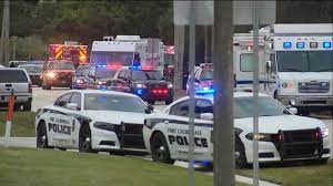Alex piquero, who heads the university of miami sociology. 2 Fbi Agents Killed 3 Hurt In Shooting While Serving Warrant In Florida Officials Abc News