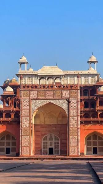 Did you know that the Mughal Emperor Akbar, commissioned one of the earliest churches to be built in North India? Catch the story behind the Akbar's church at Agra.