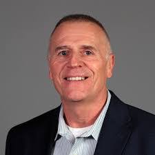 Robin Kasten's Instagram, Twitter & Facebook