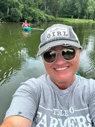 Are you able to kayak down the little creek to bevins lake if you live off  of it? (Don't know the area well yet, possibly moving there) I also see it  connects