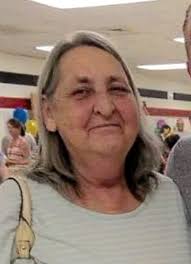 Beverly Dillon's Instagram, Twitter & Facebook