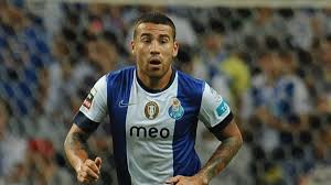 Nicolas otamendi vertrekt aan het eind van dit seizoen naar chelsea. Man City Report A Twitter Nicolas Otamendi Is A Priority For Porto Via Ojogo