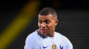 I love this type of game, mbappe said after the game, which was played amid a snowstorm. Kylian Mbappe Tests Positive For Covid 19 While Playing With France Cnn