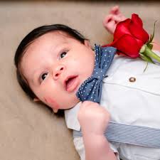 Hi, I am a photographer of newborn babies. It will be a pleasure to me to  be the first photographer of your treasure