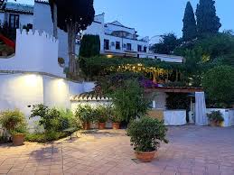 Check spelling or type a new query. Carmen De Aben Humeya Restaurante En Granada Con Vistas A La Alhambra