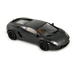 Dieses modell lamborghini ist ein elegantes zigarrenfeuerzeug mit dem. 1 43 Lamborghini Gallardo Lp560 4 2009 Matt Schwarz Modellautos Modelle
