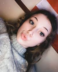 Priscilla Lynn's Instagram, Twitter & Facebook