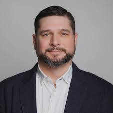 Kyle Schneck's Instagram, Twitter & Facebook