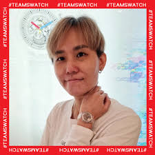 CLEARLY SKIN is the perfect watch to start my 2022. It's transparency and  lightness is what amazes me, the exposed mechanism makes it even more  special. Totally representative of Swatch and of