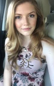 Lauren Carmack's Instagram, Twitter & Facebook