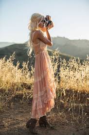 1001 Photos Pour Trouver La Plus Belle Robe Boheme Chic En Dentelle Boho Outfits Boho Fashion Boho Style Outfits Nous fournissons une vaste sélection de robes de bohème plus récentes pour les filles. boho outfits