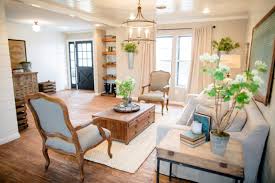 Don't tackle another decorating project before watching the best home décor shows listed here, and consider it your own personal design school. Hgtv S Fixer Upper Has For Good Reason Taken The Design World By Storm Of All The Design Fixer Upper Living Room Fixer Upper Decor Fixer Upper Living Rooms