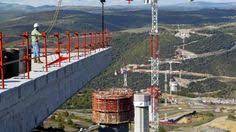 26 plus de 250 000 personnes ont visité le chantier entre. 18 Viaduc De Millau Ideen Alte Brucke Bruckenbau Architektur