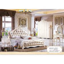 However, there are so many different types of king bedroom sets to choose from that a home decorating novice might become overwhelmed with decision anxiety. Luxury Antique Home Wooden Carved King Size Bedroom Furniture China King Bed Bedroom Set Made In China Com