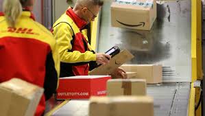 Wir freuen uns, ihnen mitteilen zu können, dass dhl ab sofort alle beschränkungen für den versand von dhl paket international nach frankreich aufgehoben hat. Deutsche Post Dhl Erhoht Preise Fur Funf Kilo Pakete Der Spiegel