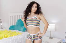 Thalia diaz s 4 008 (thalia_diaz_s4-008.jpg) Image - 62496632 -  TurboImageHost.com