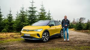 The 2021 vw id.4 is a fully electric compact crossover with space for up to five and a range of up to 250 miles. Elektrischer Tiguan Neuer Vw Id 4 Im Test Fahrbericht Motoreport