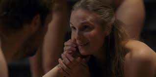 Isabelle Grill Nude - Clark Figure Revealing