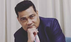 Igreja Apostólica Adoradores de Cristo recebe o cantor gospel Paulo André