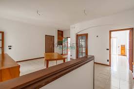 Quadrilocale in vendita in Viale Japigia, 42, Madonnella - Umbertino, Bari  — idealista, N.1 in Italia