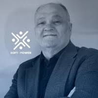 300+ perfiles de «Landeros»