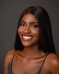 Makeup: @bossy_lookss Hair: @thehairgoddessbyad Photography:  @that.imagemaker Model: @slim_diva_02 SMILES LIKE SUMMER #thatimagemaker  #imageiseverything #bossylooks #thehairgoddessbyad #beauty #makeupideas  #melanin