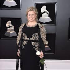 See more of kelly clarkson on facebook. Kelly Clarkson Wanted Kesha To Win Why She Was Rooting For The Competition
