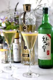 Sublime Franco Korean Elderflower Soju Martini Taste With The Eyes Soju Cocktail Elderflower Cocktail Recipes