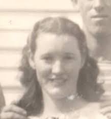 Iris Crump's Instagram, Twitter & Facebook