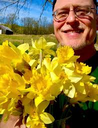 people be bums. not even money wise. Bum brain, bum thoughts, bum vibes,  bum energy.