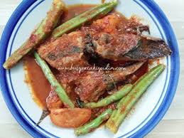 Asam pedas kari ikan pari via dapurmalaysia.blogspot.com. Resepi Asam Pedas Melaka Ikan Pari