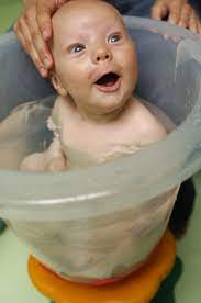 Baby > bathing & grooming > bath tubs; Happy Tummy Tub Baby Baby Bath Baby Tub Tummy