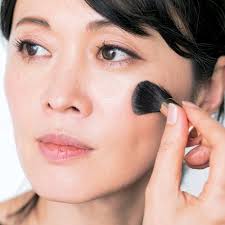 ヘア メーク岡野瑞恵さんの ちょい直しで1日ツヤ肌 塾 beauty パーリィなチークを重ねてツヤツヤに ツヤ肌 肌 ヘア