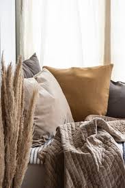 9 Couleurs Tendance En 2020 Pour La Deco Peinture Coloris Decoration Salon Couleur Couleur Tendance Peinture Interieur Maison