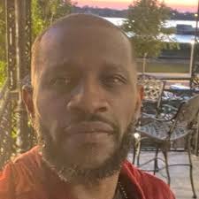 Call me crazy, but I actually like Illinois' leather helmet design. It's  unlike anything we've ever seen before, and it's perfectly executed. 😂  CFBThreads