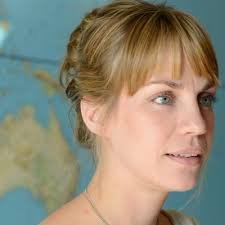 Kate Brown (@KatedeBrun)