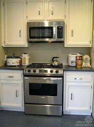 Opt for the wrong colour or texture and you could find your floor clashes with this strong hue. Jessica Installs Karndean S Blue Michelangelo Mosaic Vinyl Tiles In Her Kitchen