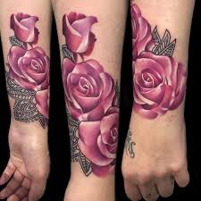 Рет қаралды 3954 ай бұрын. Pink Roses On Wrist Best Tattoo Ideas Gallery Wrist Tattoo Cover Up Cool Wrist Tattoos Pink Rose Tattoos