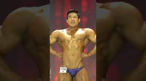 Korean bodybuilder cam