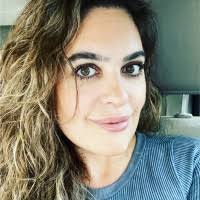 1700+ perfiles de «Gilda»