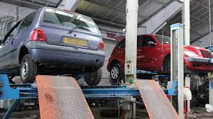 Ou presque » a indiqué françois hollande dans son discours, déclenchant les rires dans la salle. Une Epave Auto Achetee 400 Euros Revendue Cinq Fois Plus Cher Sur Le Bon Coin